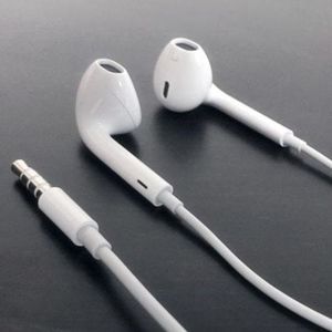 BUNDLE IT! Apple EarPods Wired Headphones with Remote and Mic